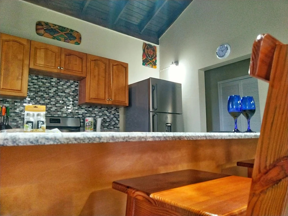 Emerald SunDara Villa Ochi