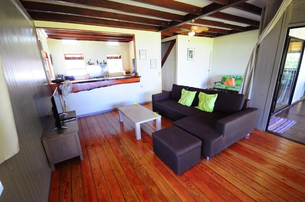#4 Beach Villa Bliss by TAHITI VILLAS