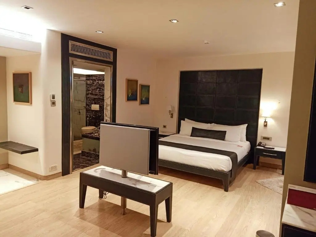 Mirage Hotel, Mumbai International Airport