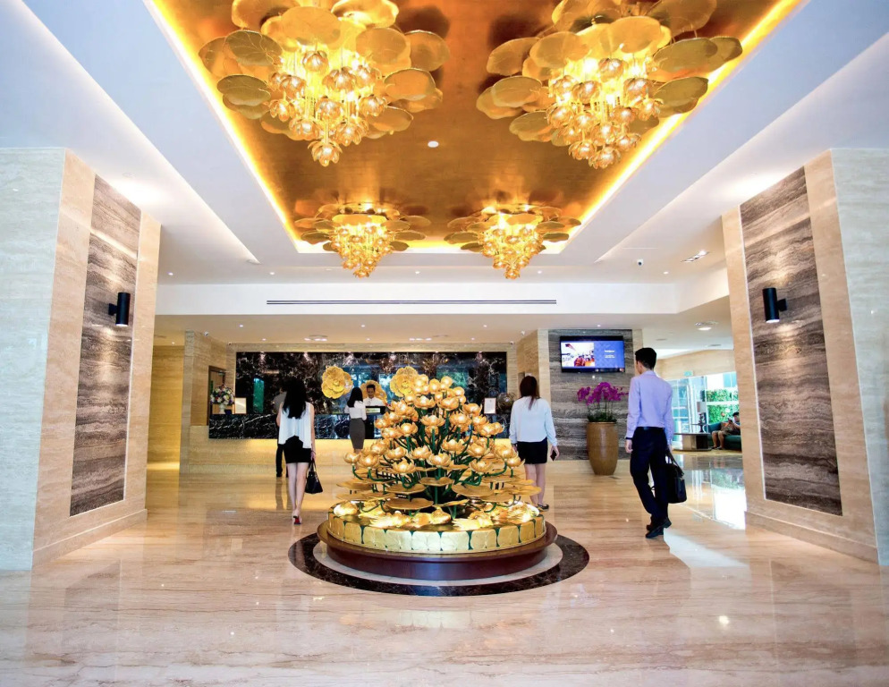 Vouk Hotel Suites, By The Blanket