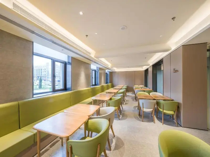 Ji Hotel Tonghua Railway Station Plaza