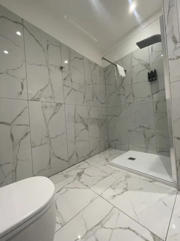 B&B Center City