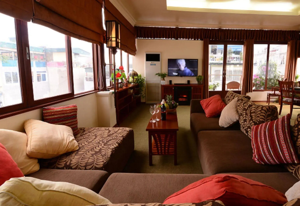 Artisan Boutique Hotel