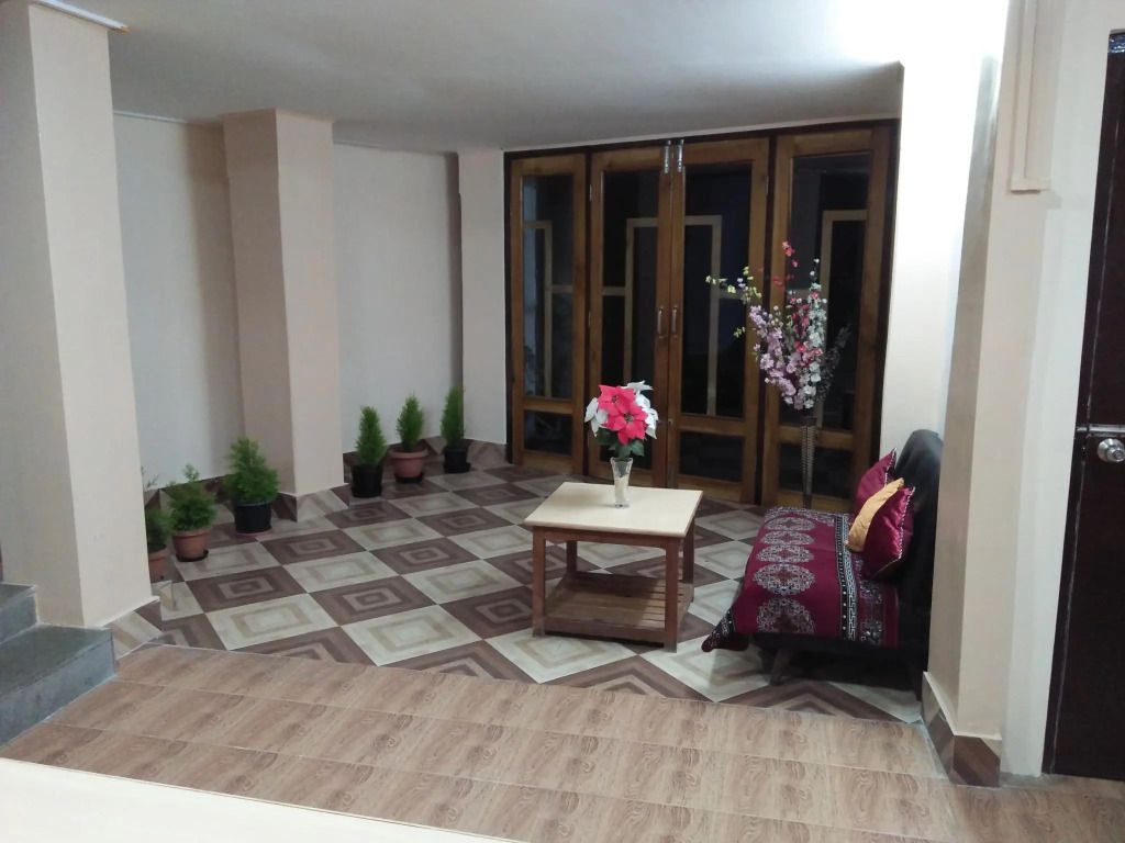 Hotel Pleasant Hill Residency