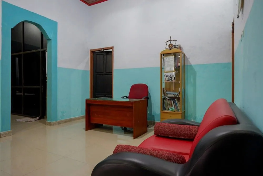 RedDoorz @ Wangi-Wangi Island Wakatobi