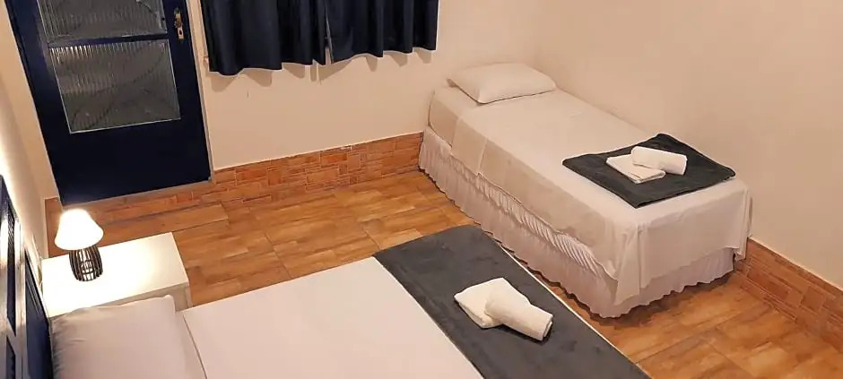 LÍAH Hostel & Suites