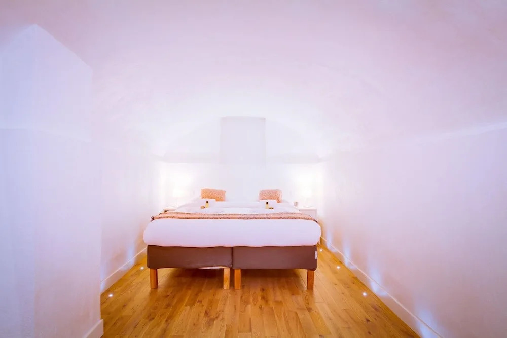 Design Apartment - One Bedroom Flat in the 5th Arrondissement