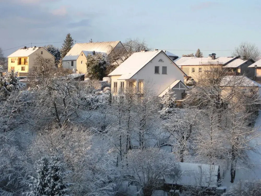 Eifel Escape: Cozy & Scenic