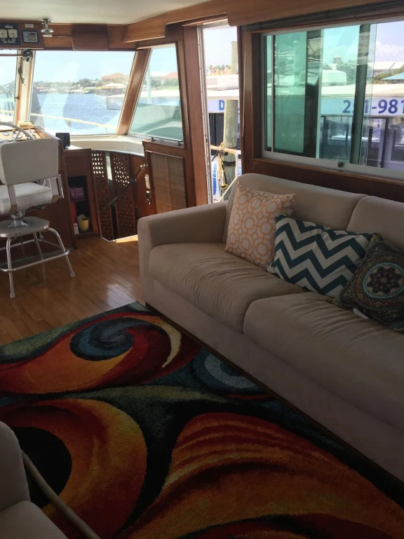 Classic Yacht Rentals at FloraBama