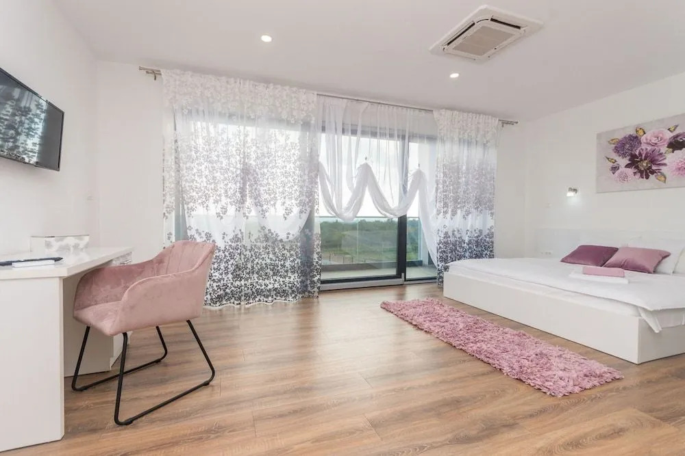 Villa F&A ZadarVillas