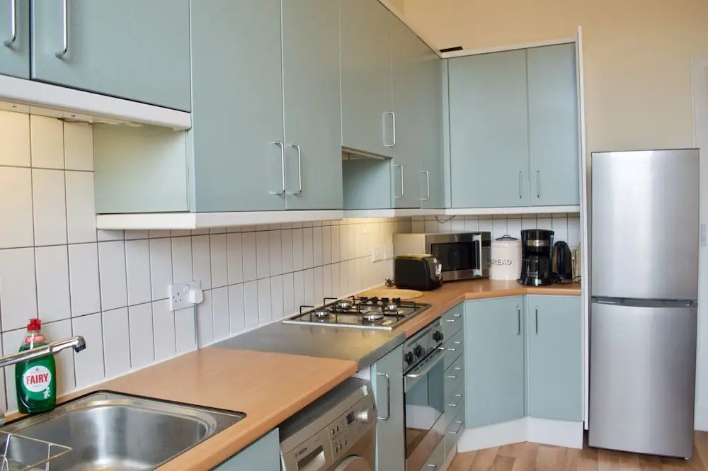 3 Bedroom Central Flat With Castle Views