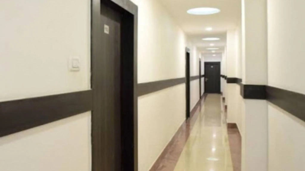 Hotel JP International