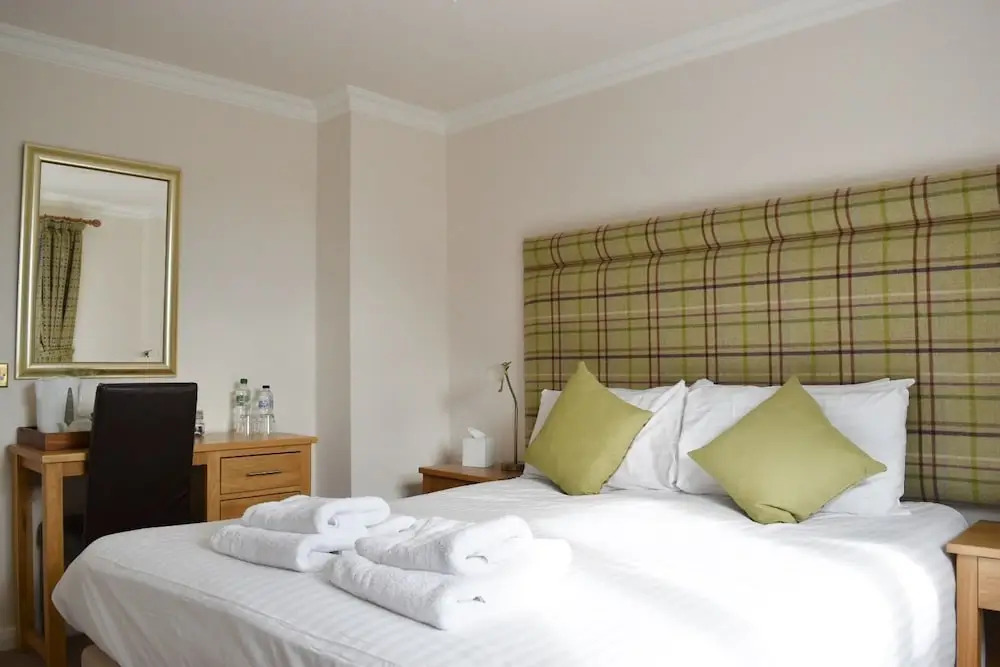 Lord Crewe Hotel