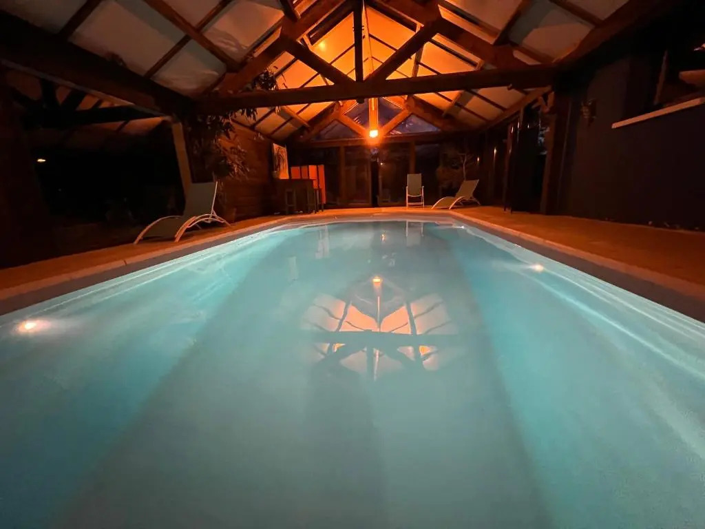 Maison avec piscine et sauna à Vire