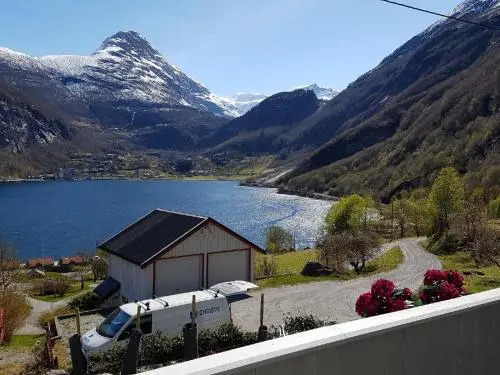 Homlong Gjestetun Fjelltun