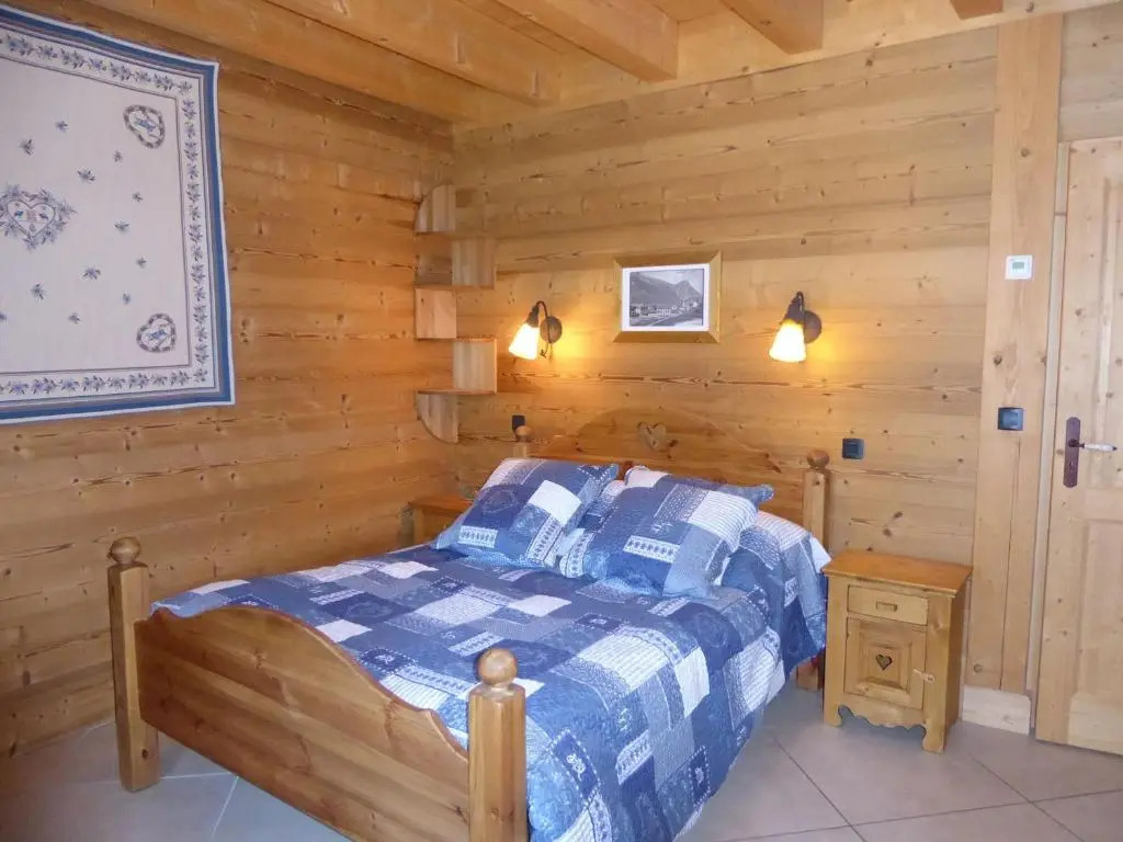 Chalet haut de gamme pour 10 pers., proche pistes, parking privé - FR-1-464-7