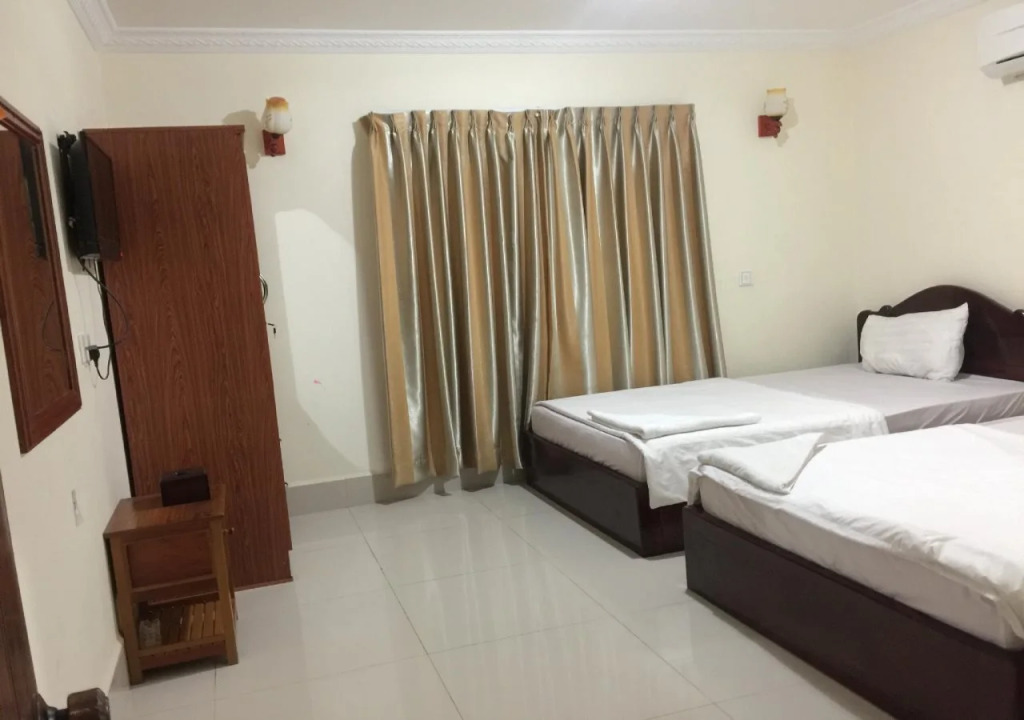 Hang Pich Airport Guesthouse
