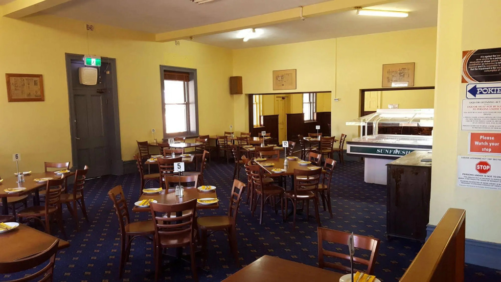 Copper Coast Hotel