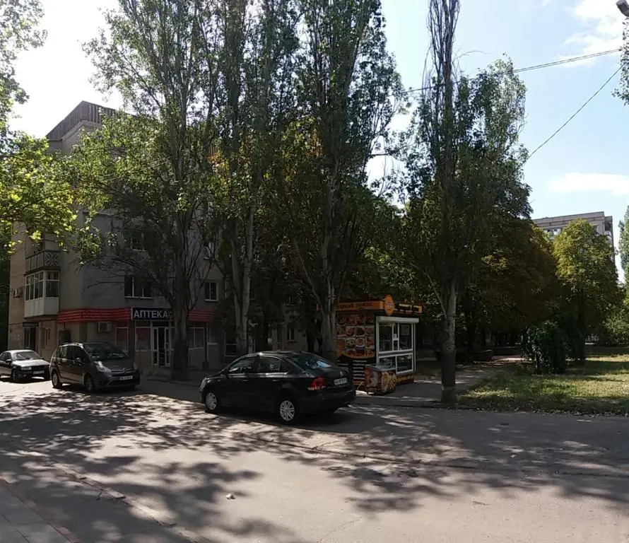 Трехкомнатная квартира улица Большая Морская 57