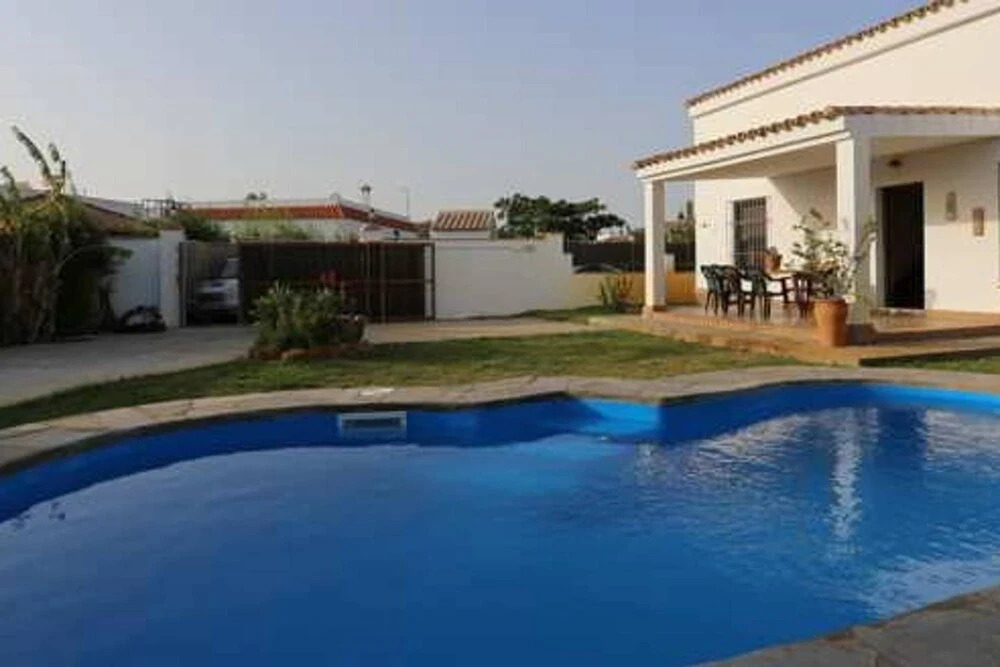 Villa With 3 Bedrooms in Conil de la Frontera, With Wonderful Mountain