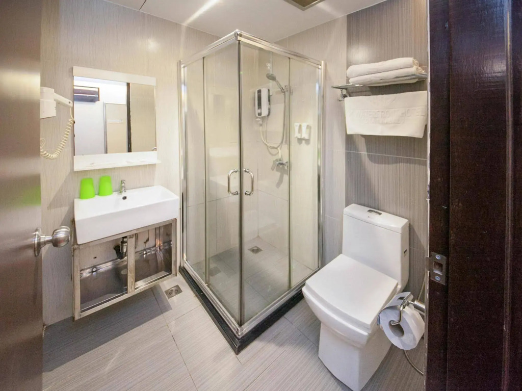 OYO Rooms Warisan Square