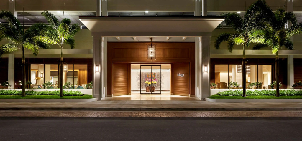 Halepuna Waikiki by Halekulani - NO RESORT FEE