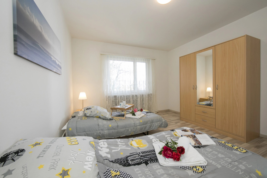 Bellevue apartment