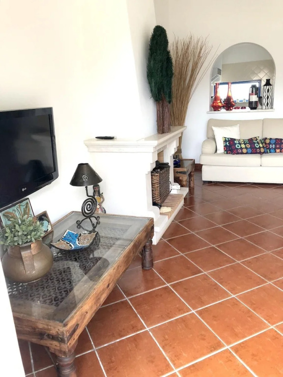 House With one Bedroom in Alvor, With Shared Pool, Furnished Terrace and Wifi Near the Beach
