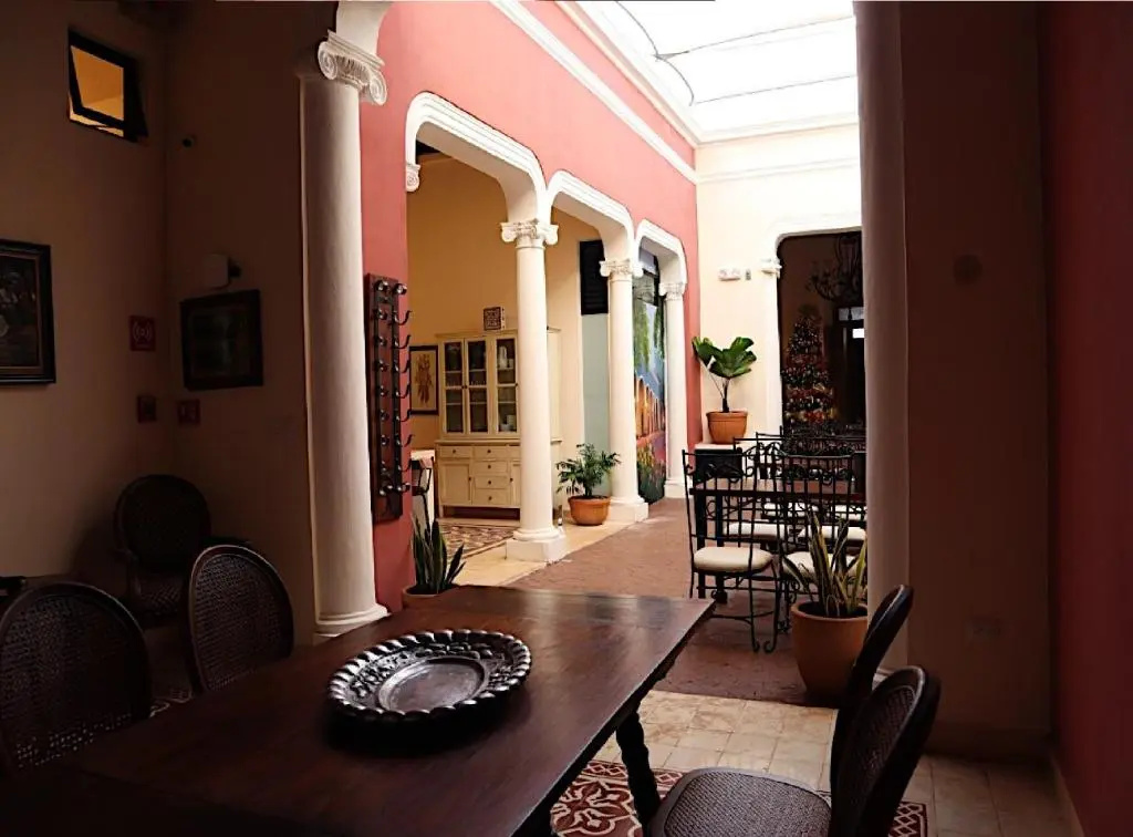 Hotel & Hostal Boutique Casa Garza
