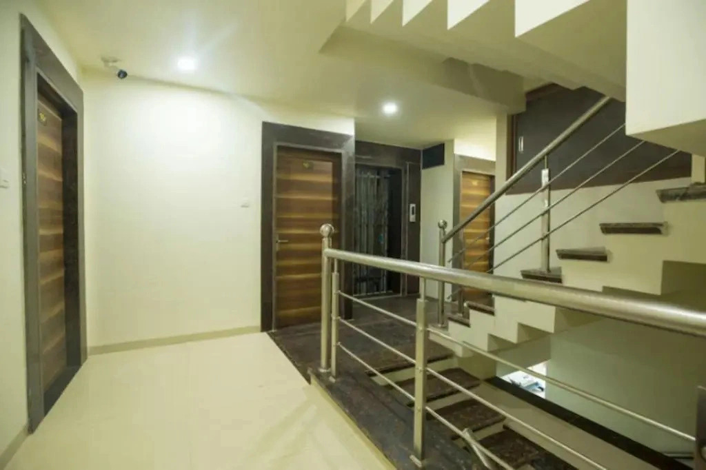 Hotel Raj Residency Near DB Mall