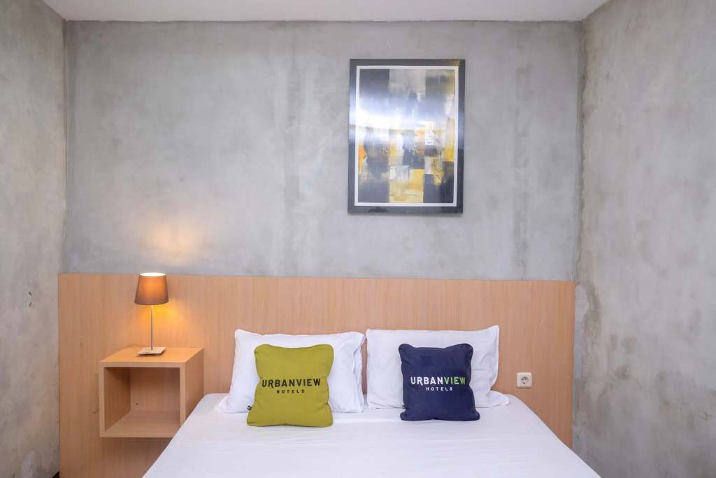 Urbanview Hotel Artamara Tegal