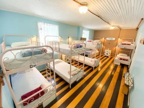 ÔVibe Party Hostel