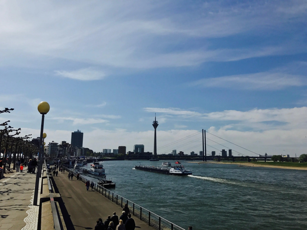 Holiday Inn Dusseldorf - Hafen