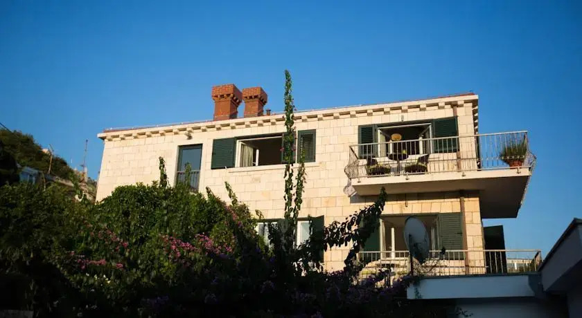 ABC apartments