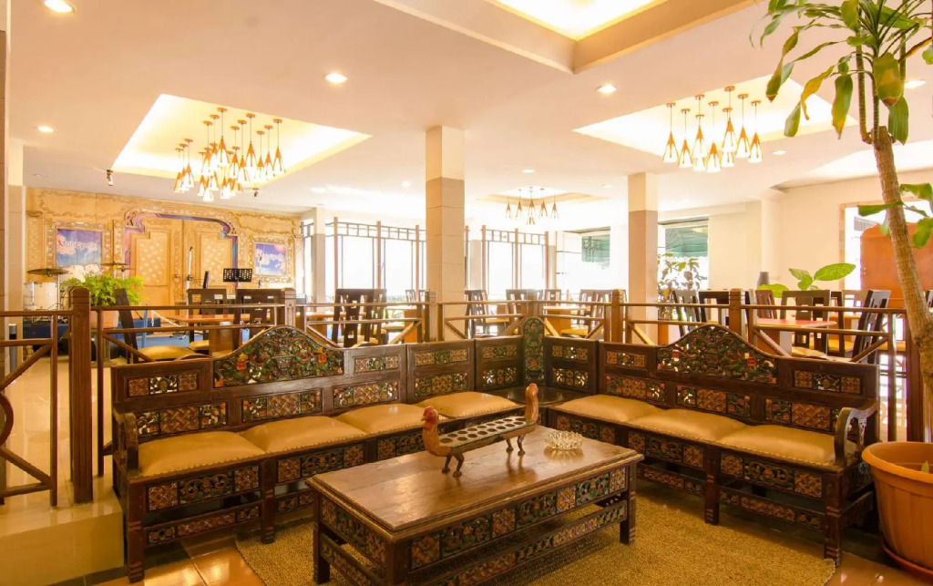 Hotel Metropole