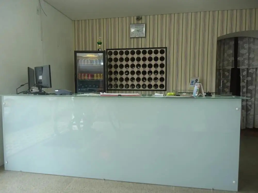 Irias Hotel