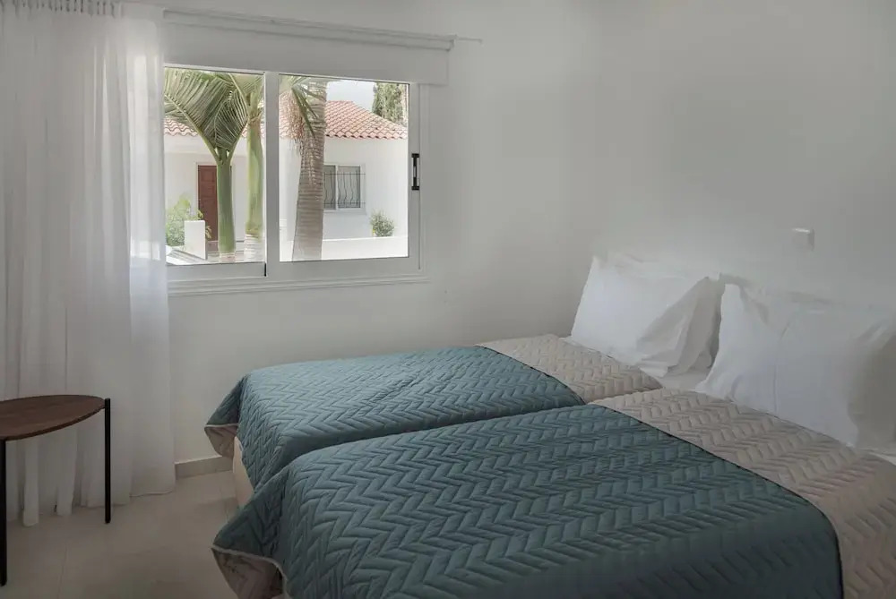 Phaedrus Living Olga Residence