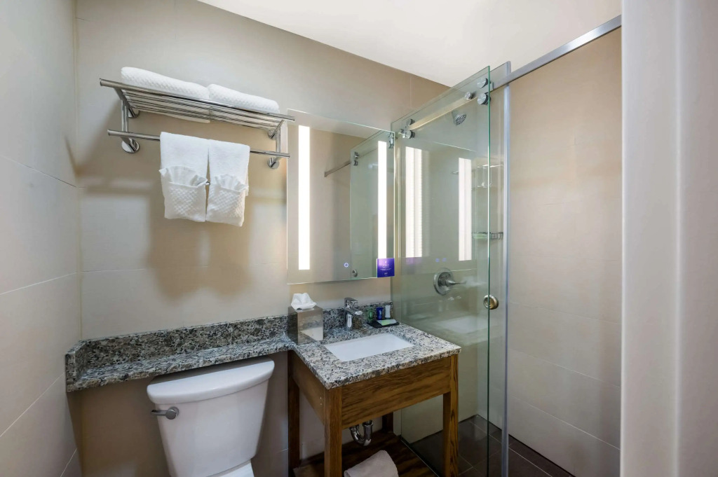 Sleep Inn Bronx - Soundview