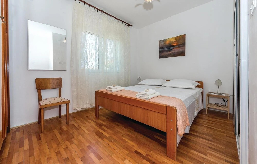 Amazing Home in Rogoznica With Wifi and 3 Bedrooms