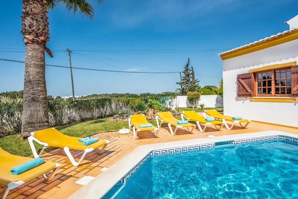 Villa Monte Galego