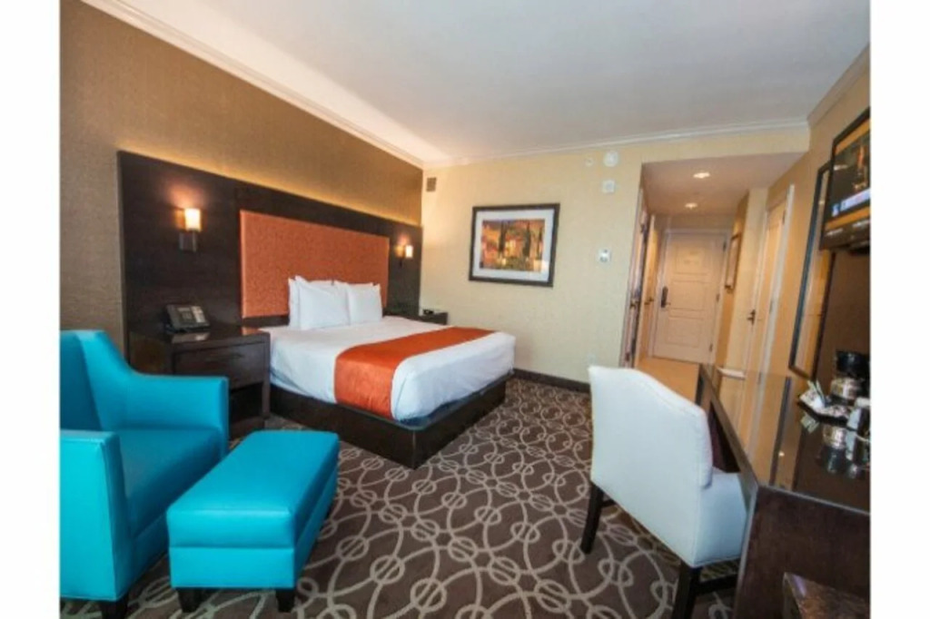 Argosy Casino & Hotel