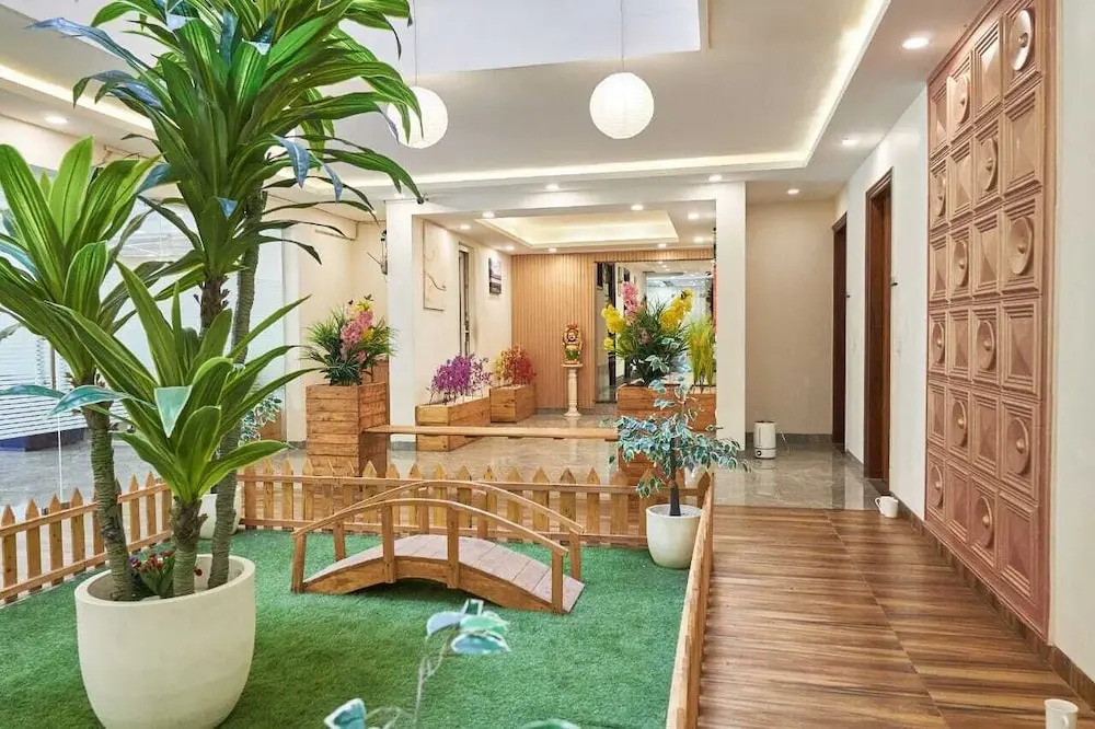 Golf View Suites