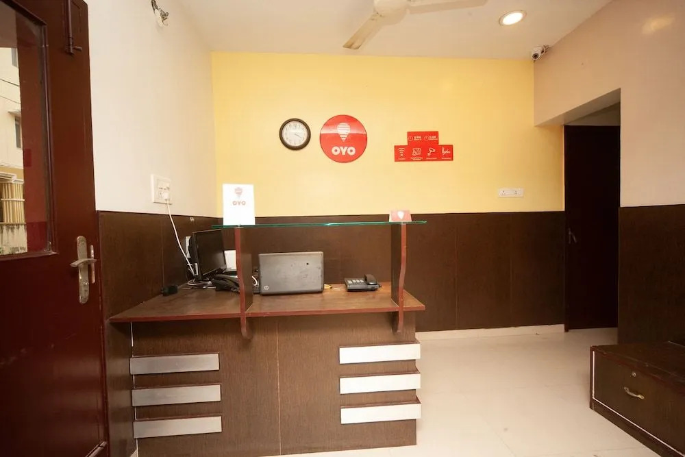 OYO 22669 Srushti Guest House