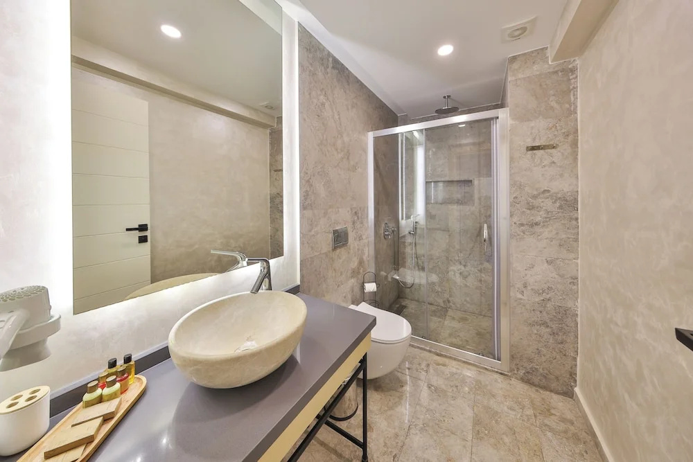 Отель Sole Suites