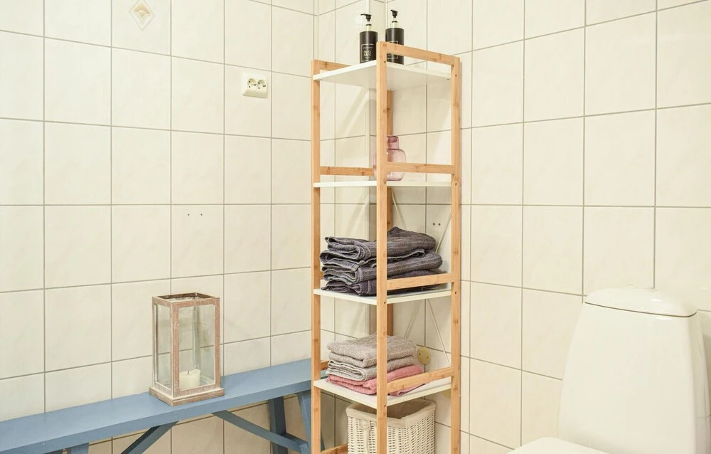Beautiful Apartment in Åkrehamn With Wifi and 2 Bedrooms