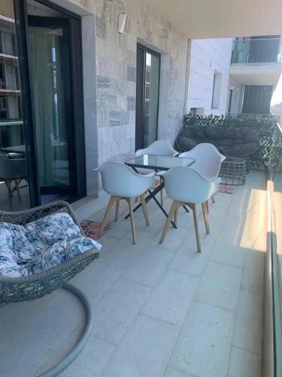 Velvet 64 apartament pe plaja