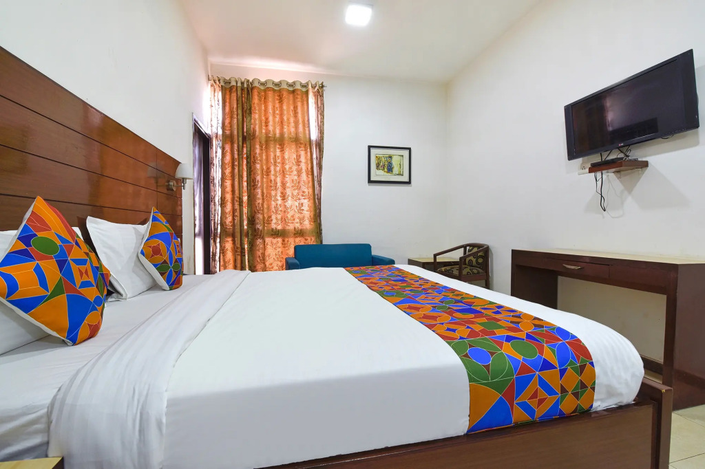 FabHotel Jaipur Casa
