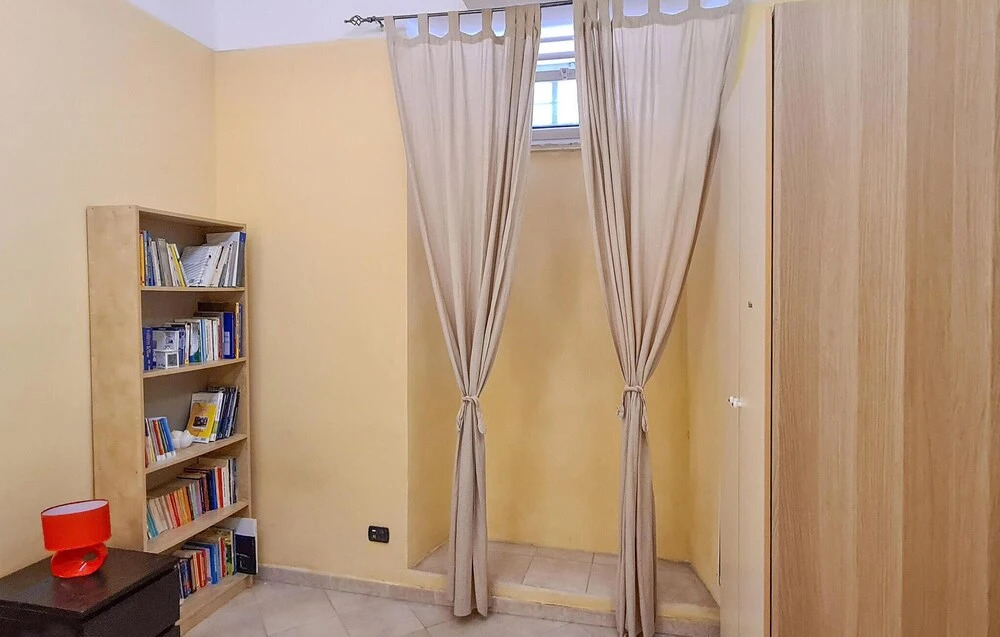 Stunning Apartment in Roma With Wifi and 2 Bedrooms