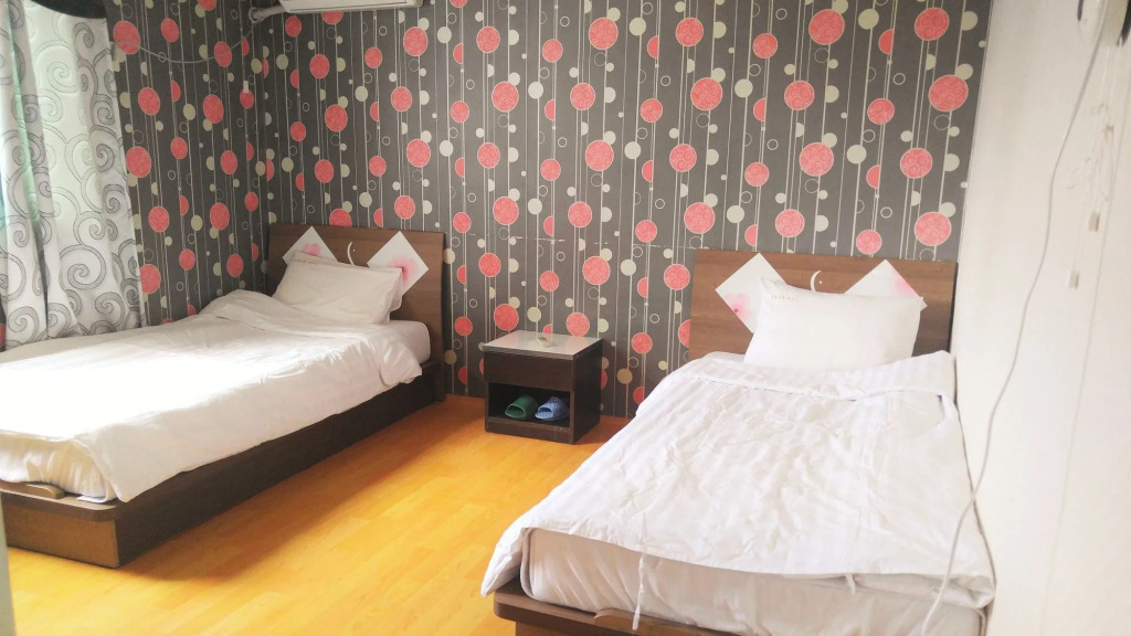 Shiny Hotel