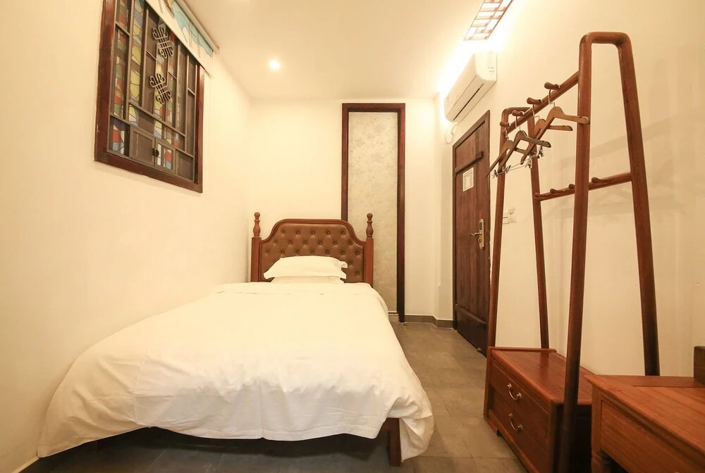 Dongmen Inn